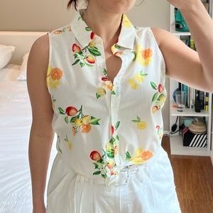 Cropped Button-Down Tank